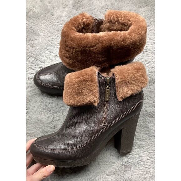 Hunter RYANN brown shearling heeled ankle booties